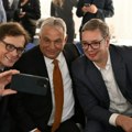 Vučić objavio selfi sa Orbanom: Predsednik Srbije na proslavi Zemanovog rođendana: Dok nazdravljamo prijatelju, slavimo…