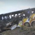 Najmanje 15 ljudi poginulo u sudaru kamiona i autobusa u Boliviji