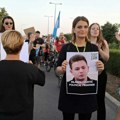 „Monstrumi koji su studentkinji slomili vilicu na slobodi, studenti u zatvoru“