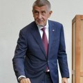 Babišev ANO vodi na češkim parlamentarnim izborima