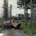 Divlja deponija pored Avantura parka i puta Leskovac-Vučje sve veća, inspekcijo, ima li te?