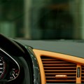 Jedan jednostavan trik koji će rashladiti automobil mnogo brže: Većina vozača ga uopšte ne koristi kako treba