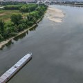 Suša pogodila Vojvodinu: Obustavljeno navodnjavanje na delu kanalske mreže DTD, upućen hitan apel građanima