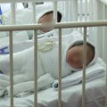 Rode ne miruju, pune ruke posla imale u Kragujevcu: Bebi bum u porodilištu, za jedan dan rođeno 14 mališana - sjajne vesti