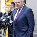 Američki senator Bob Menendez proglašen krivim po 16 tačaka optužnice