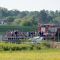 Vozač kamiona pregazio radnika šlep službe dok je tovario automobil u zaustavnoj traci: Horor na autoputu