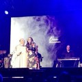Ti si k'o i ja: Mira Škorić specijalna gošća na drugom koncertu Vesne Zmijanac - "Moja najbolja drugarica i koleginica" (foto)…