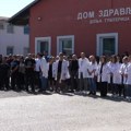 Šesti dan podrške uhapšenim srpskim direktorima! "Protesti će trajati dok se ne budu pušteni na slobodu"!