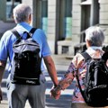 Stiže 13. penzija: Evo ko ima pravo na pomoć od 35.000 dinara i kakva su pravila