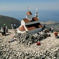 Novi udar na SPC i Srbe u Crnoj Gori: Udruženje Crmničana: Peticija za rušenje crkve na Rumiji ne donosi ništa dobro Crnoj Gori…