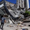 Više od 130 poginulih u zemljotresu u Kolumbiji, spasilačke ekipe tragaju za preživelima