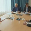 Nemački diplomata Bernd Vulfen za DW: Kurti da se drži dogovora, ako Putin padne u drugi plan kod nekih političara na…