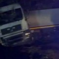 Погинуо Србин на караули! Тешка несрећа у Босни и Херцеговини, камион слетео са пута (ВИДЕО)