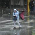 Gori crveni meteoalarm: RHMZ upozorio na vrlo opasno vreme u delu Srbije
