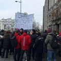 Održan protest radnika Pošte, studenti pružili podršku