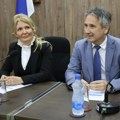 Grujić i Milenković sa srednjoškolcima u Vranju: Obrazovanje za potrebe tržišta rada