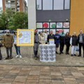 Borani pisali Skupštini na štandu GG „Ljudi u centru“