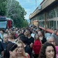 Reka ljudi ispred hale: Ogromna navala za Cecin koncert u Zaječaru, ona se oglasila pred početak i poručila...
