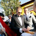 Torta od 70 kg, oldtajmer i nesvakidašnje pravilo za dame Jedan detalj sa venčanja Veljka i Bogdane svima je promakao: Ceca…