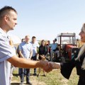 Ministarka Tanasković posetila bačku palanku Pretrpeli su veliku štetu posle oluja "Država će pomoći"