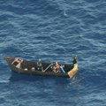Tragični brodolom kod Libije: Najmanje 61 migrant se utopio, uključujući žene i decu