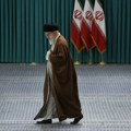 Iranski vrhovni vođa Hamnei kritikovao pregovore sa SAD, ali ih nije isključio