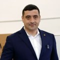 "Rumunski Tramp" uzdrmao političku scenu; Hoće da promeni mapu Evrope, zvecka granicama; Dve zemlje na udaru
