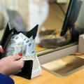 Danas vas u menjačnicama čeka ovaj srednji kurs dinara: Evo šta je sa dolarom
