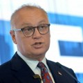 Informer tvrdi da je Vesić u teškom stanju i da se lekari bore za njegov život