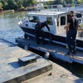 Carinici uočili čamac na Dunavu, a onda je usledila drama: U metalnoj tank-barži pronađeno ovo, krijumčari pobegli u pravcu…