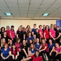 (Foto, video) "Folk muzika žene dodatno motiviše": Marijana osmislila folk fit, dame se zatežu i mršave uz narodnjake i kolo…