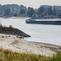 Rumunija: Danas se nastavlja operacija potapanja 4 barže na Dunavu