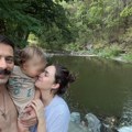 Milan Vasić sa 18 godina mlađom ženom letuje u Srbiji: Dobio sina u 46. godini, sad pokazao kako uživaju (foto)