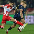 Zvezda uručuje Kruniću jubilarni dres sa brojem 100 uoči meča sa Kopenhagenom