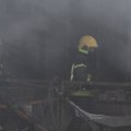 Još jedan požar u Beogradu Gori šupa sa peletom u Zemunu