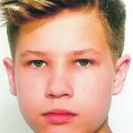 "Drži me živom što ga njegovi drugari i dalje pamte" Ispovest majke tinejdžera Dragana Drljića (15) iz Pančeva tri godine…