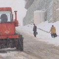 Šok u Iranu: škole i javne službe zatvorene u deset provincija zbog hladnoće!