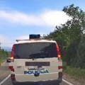 Preticao celu kolonu, a onda je shvatio koga je ostavio iza sebe: "Prijatelju, sad ti je kasno da ukočiš" (video)