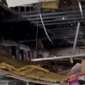 Pao plafon u poznatom marketu: nevreme u Pančevu napravilo haos: Na licu mesta dve ekipe Hitne pomoći i vatrogasci (video)