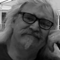 Umro legendarni muzičar: Njegov kolega saopštio tragičnu vest