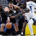 Au, šta uradi Nikola Jokić!? Brutalni Srbin nestvarnom partijom ugasio Minesotu (video)