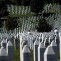 Srebrenica: Poricanje kao pretnja živima