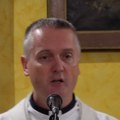 Propoved sveštenika iz Hrvatske zapalila Balkan: Zbog ovih reči gore mreže mreže "Kakva odvratna zapadna propaganda!"