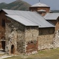 Eparhija Raško-prizrenska: Naoružani maskirani ljudi upali u manastir Banjska
