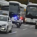 Otežan saobraćaj u Beogradu zbog SNS autobusa