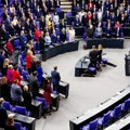 Kolika je plata poslanika Bundestaga