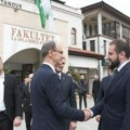 Premijer Macut sa ministrom Zukorlićem u Novom Pazaru