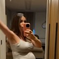 Olja Crnogorac (41) pokazala kako izgleda tik pred porođaj: Snimila se u ultra uskoj haljini, stomak do zuba (video)