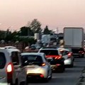 Gužve na srpskim putevima: Sve stoji pred uključenje na auto-put, haos traje čitav dan