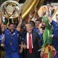 Sila boga ne moli: Tramp krši pravila uz blagoslov FIFA!